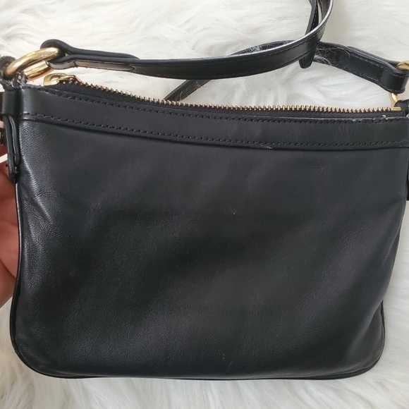 Lauren Ralph Lauren cross body purse - Picture 6 of 10